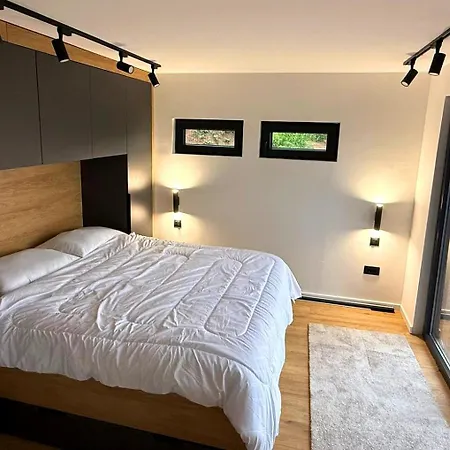 Alpstuga View Retreat